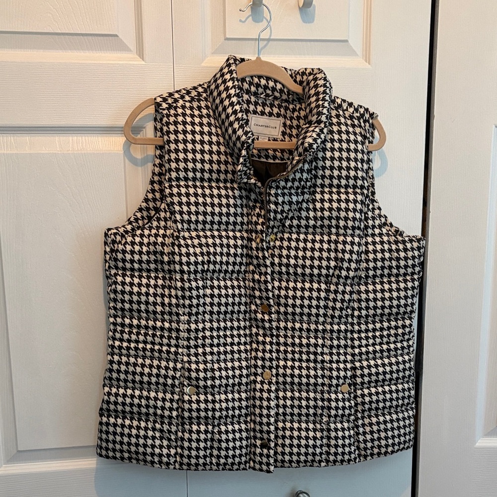 Charter Club Black and White Houndstooth Vest